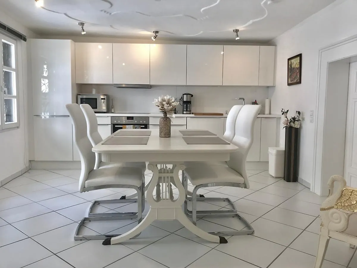 Apartment Kramwinkelsuite Regensburg Germany