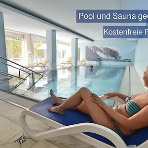 Hotel Apollo Garni, Řezno
